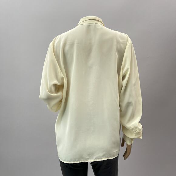 Pierre Cardin Vtg Top Women 10 Cream Button Up Shirt Ruffle Pleat Secretary - Picture 4 of 9